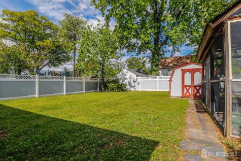 215 Loring Avenue Edison NJ 08817