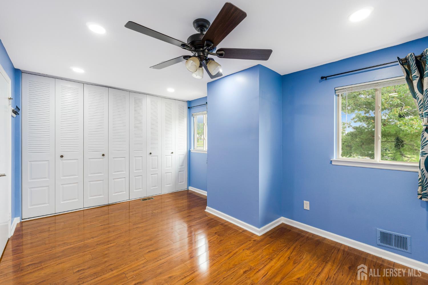 32 Chelsea Way Bridgewater NJ 08807