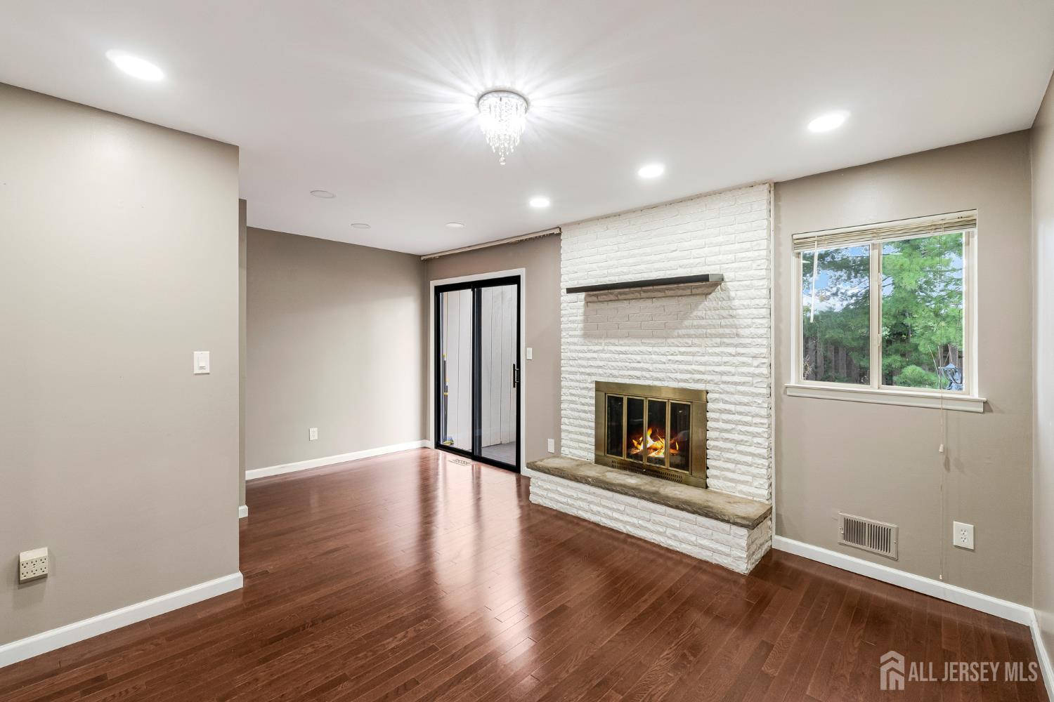 32 Chelsea Way Bridgewater NJ 08807