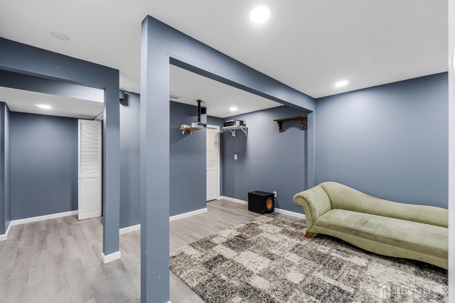32 Chelsea Way Bridgewater NJ 08807