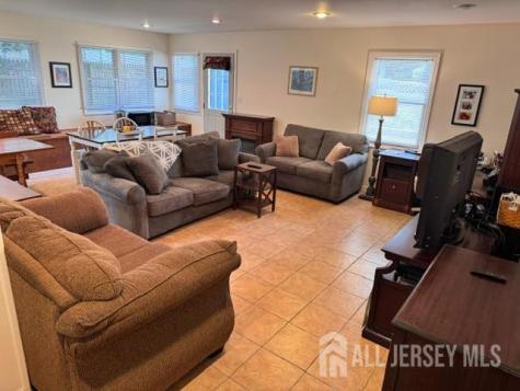 20 Tracey Drive Milltown NJ 08850