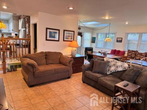 20 Tracey Drive Milltown NJ 08850
