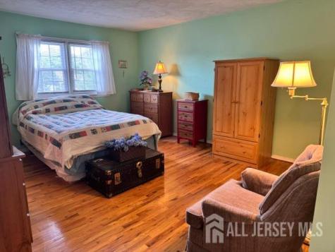 20 Tracey Drive Milltown NJ 08850