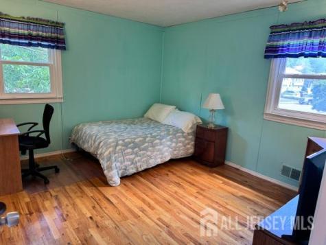 20 Tracey Drive Milltown NJ 08850