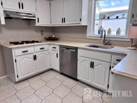 20 Tracey Drive Milltown NJ 08850