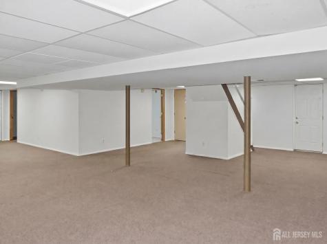 21 Sherwood Avenue East Brunswick NJ 08816