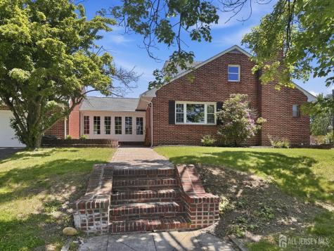 21 Sherwood Avenue East Brunswick NJ 08816