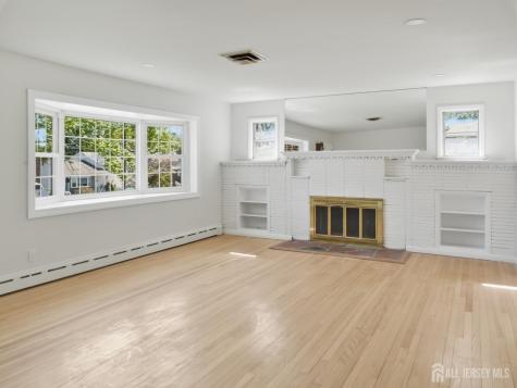 21 Sherwood Avenue East Brunswick NJ 08816