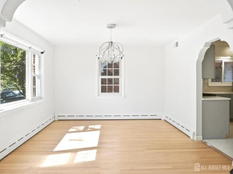 21 Sherwood Avenue East Brunswick NJ 08816