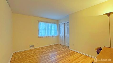 26 Lucille Court Edison NJ 08820