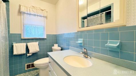 26 Lucille Court Edison NJ 08820