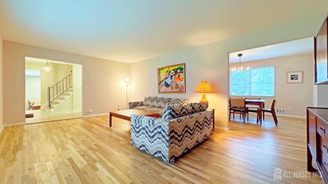 26 Lucille Court Edison NJ 08820