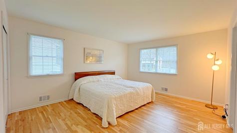 26 Lucille Court Edison NJ 08820