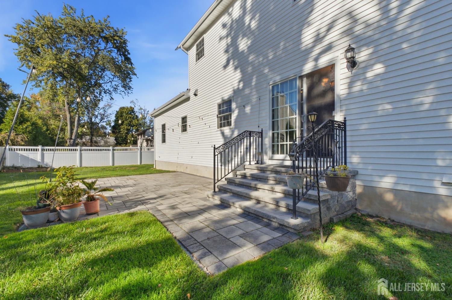 424 Delmore Avenue South Plainfield NJ 07080