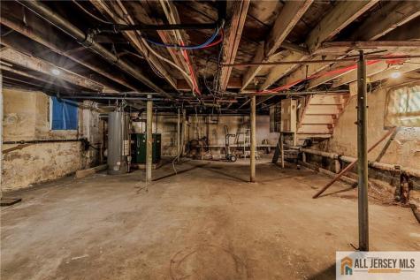 248 W 3rd Avenue Roselle NJ 07203