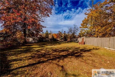 248 W 3rd Avenue Roselle NJ 07203