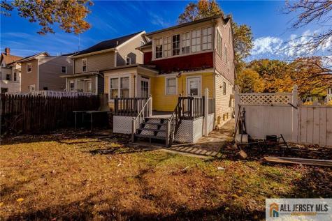 248 W 3rd Avenue Roselle NJ 07203