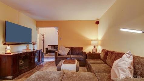 320 Double Creek Parkway Freehold NJ 07728