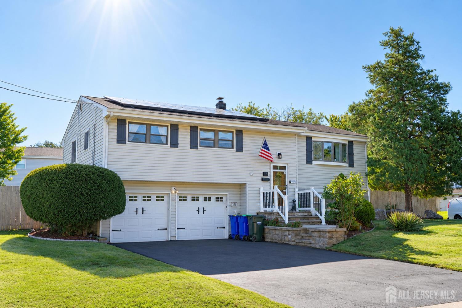 15 Foxwood Drive Franklin NJ 08873