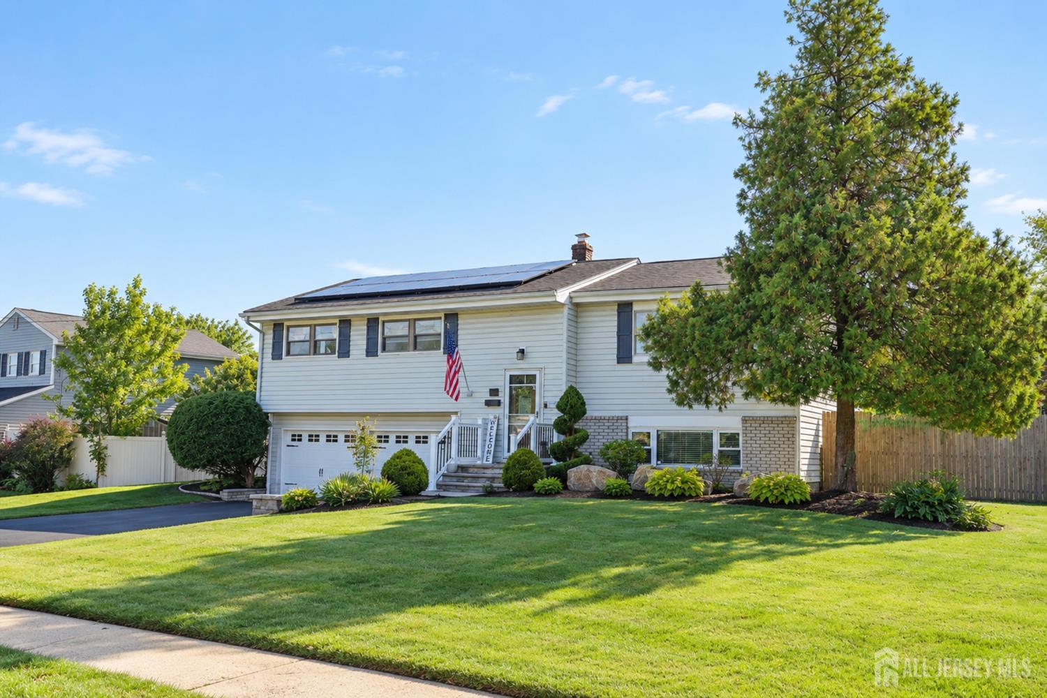 15 Foxwood Drive Franklin NJ 08873