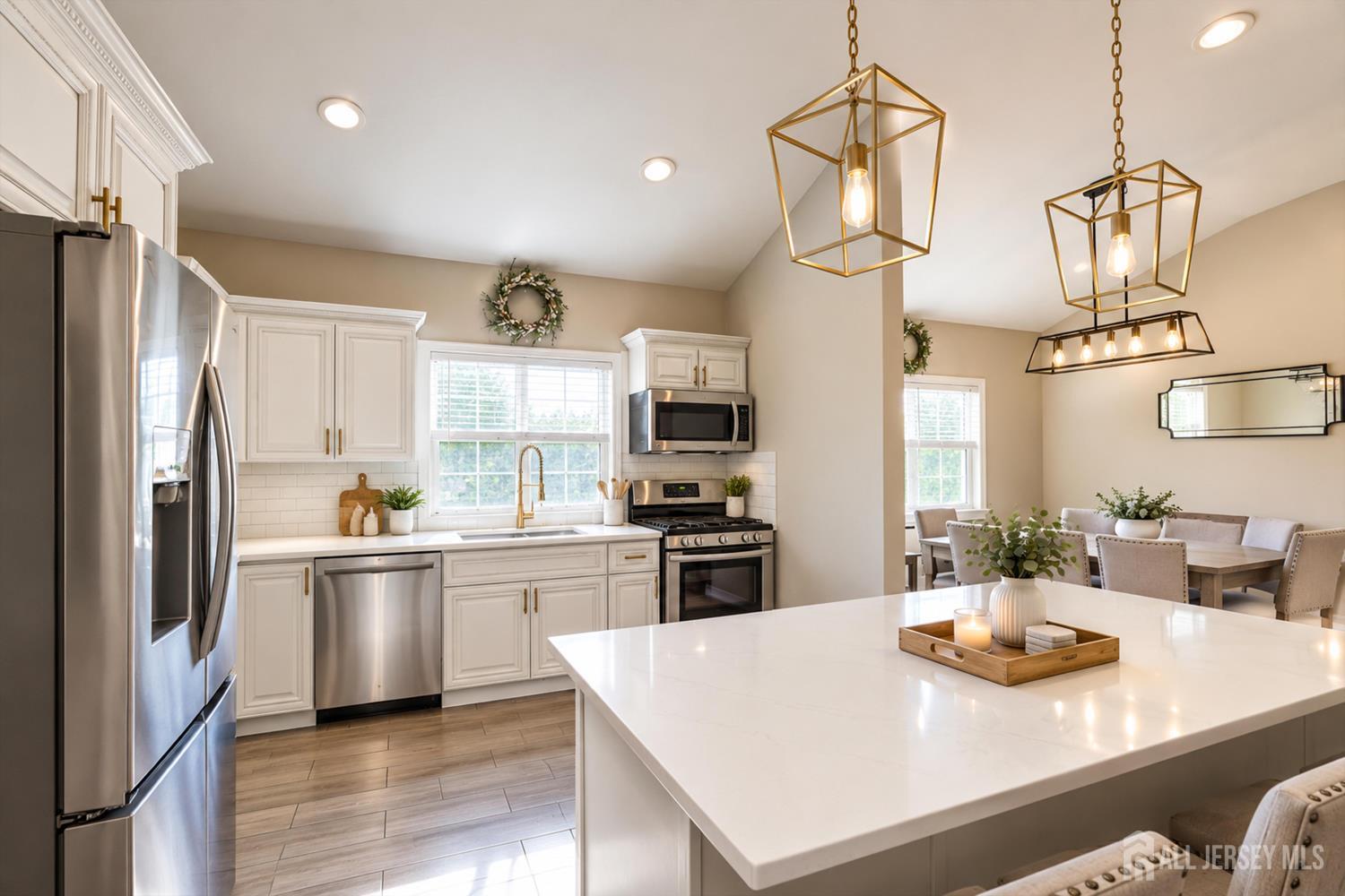 15 Foxwood Drive Franklin NJ 08873