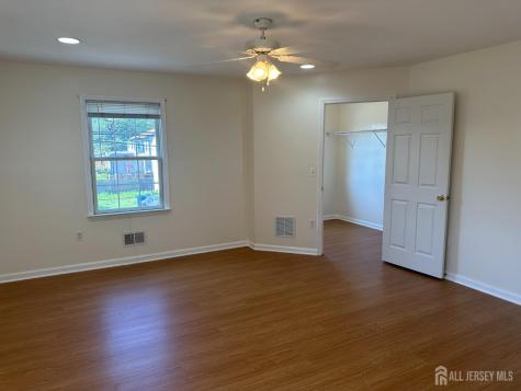 2066 Excelsior Avenue North Brunswick NJ 08902
