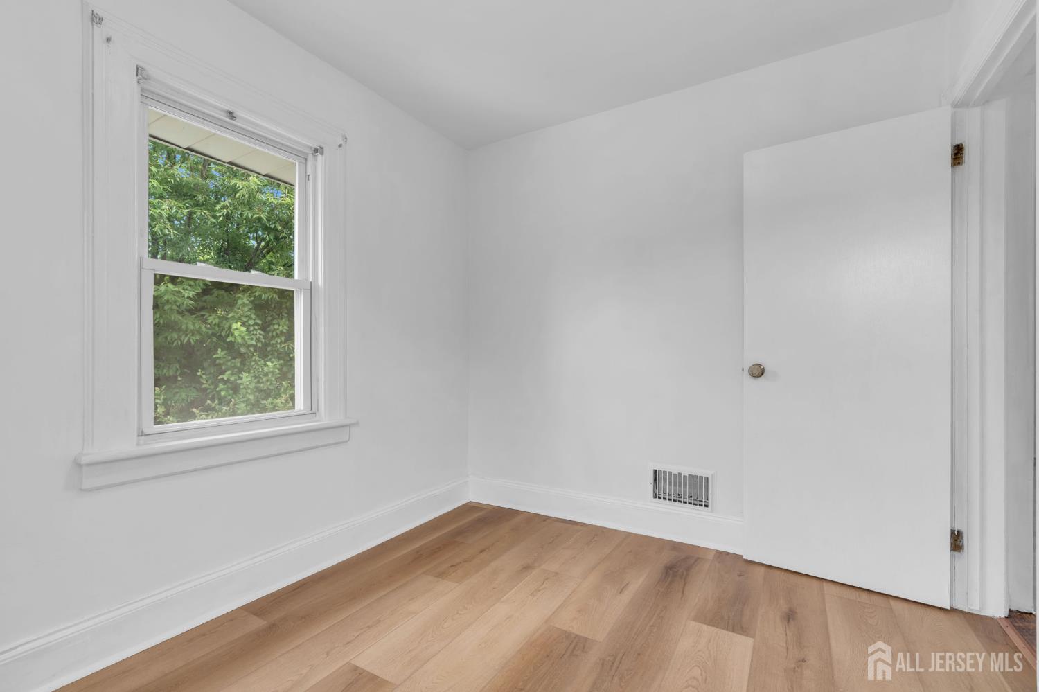 404-404 Elm Street Cranford NJ 07016