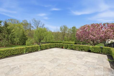 6 Deerfield Drive Monroe NJ 08831