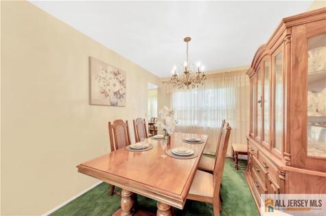 6 Sherry Court Edison NJ 08820