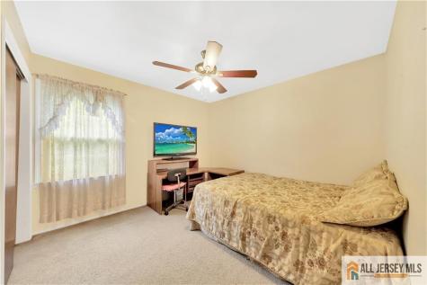 6 Sherry Court Edison NJ 08820