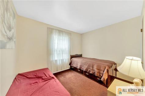 6 Sherry Court Edison NJ 08820