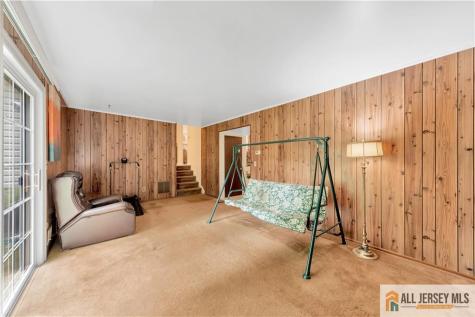 6 Sherry Court Edison NJ 08820