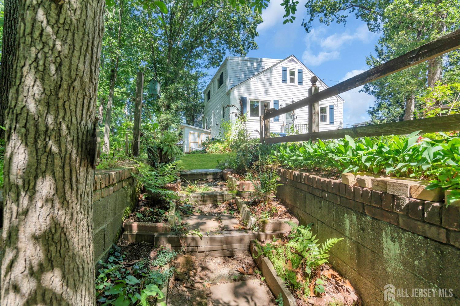 32 Bruning Lane Spotswood NJ 08884