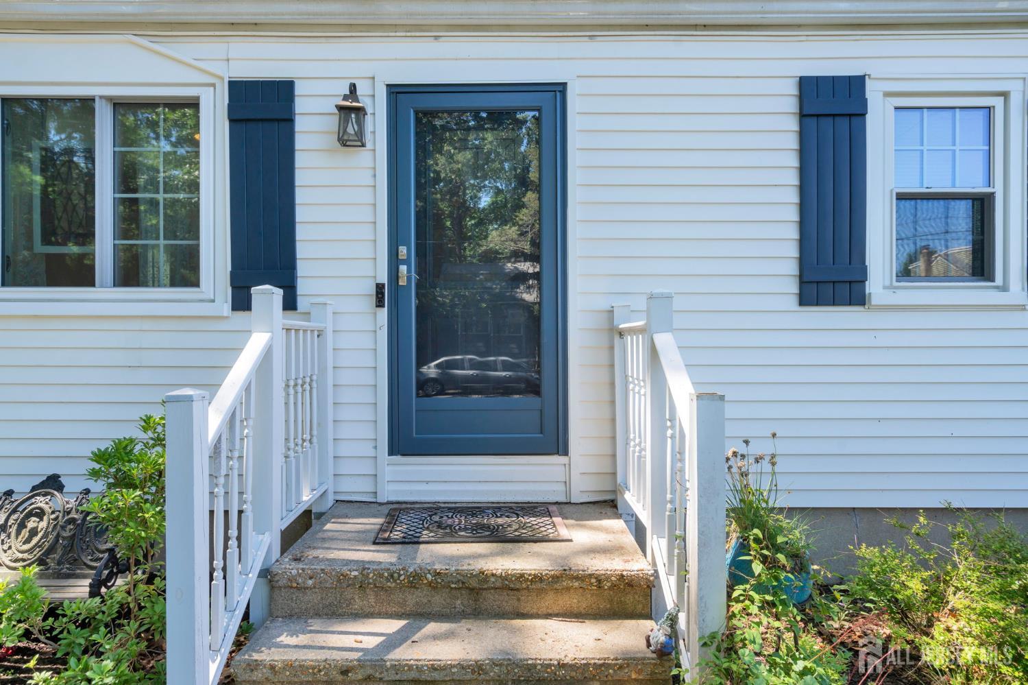 32 Bruning Lane Spotswood NJ 08884