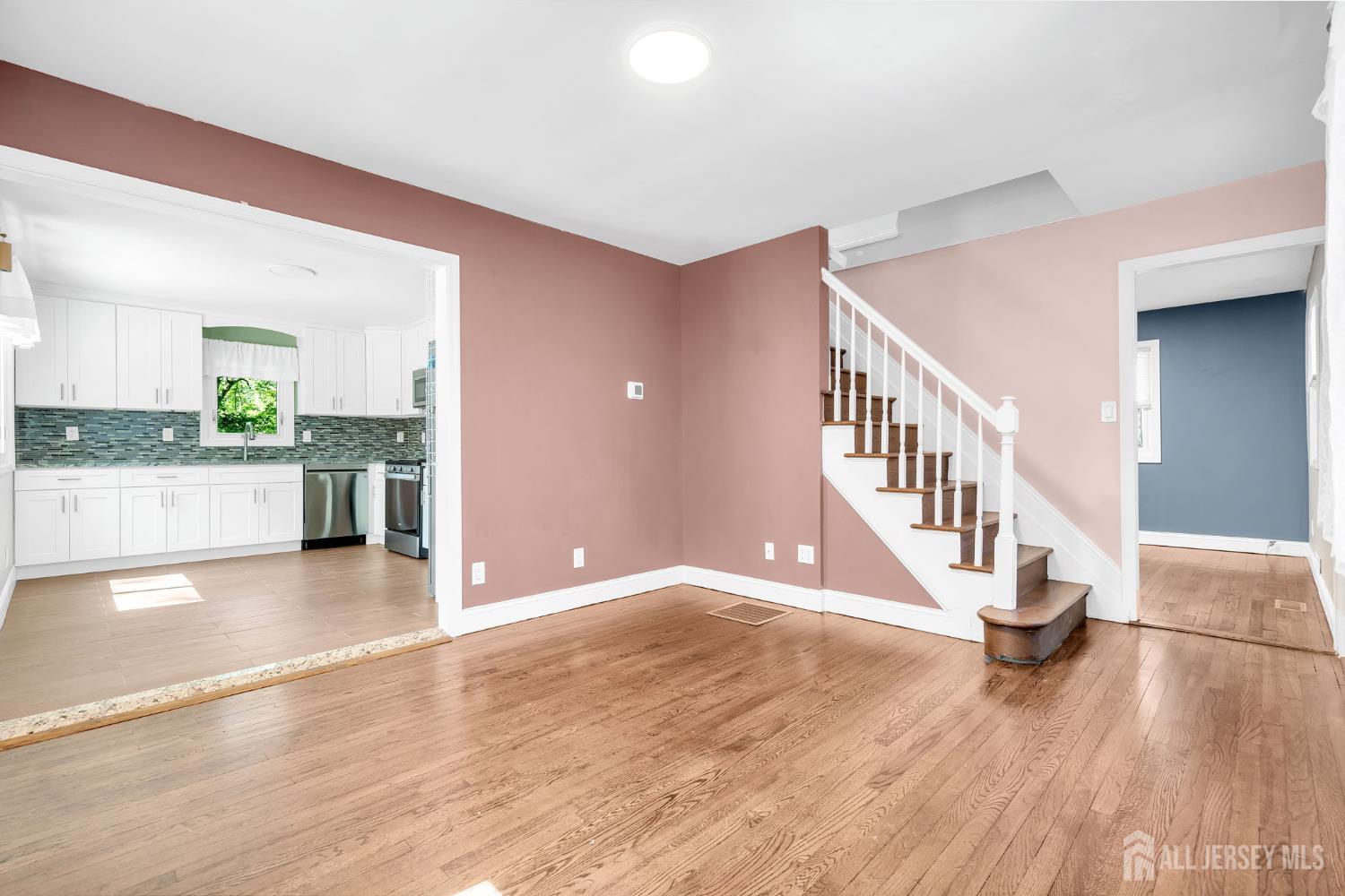 32 Bruning Lane Spotswood NJ 08884
