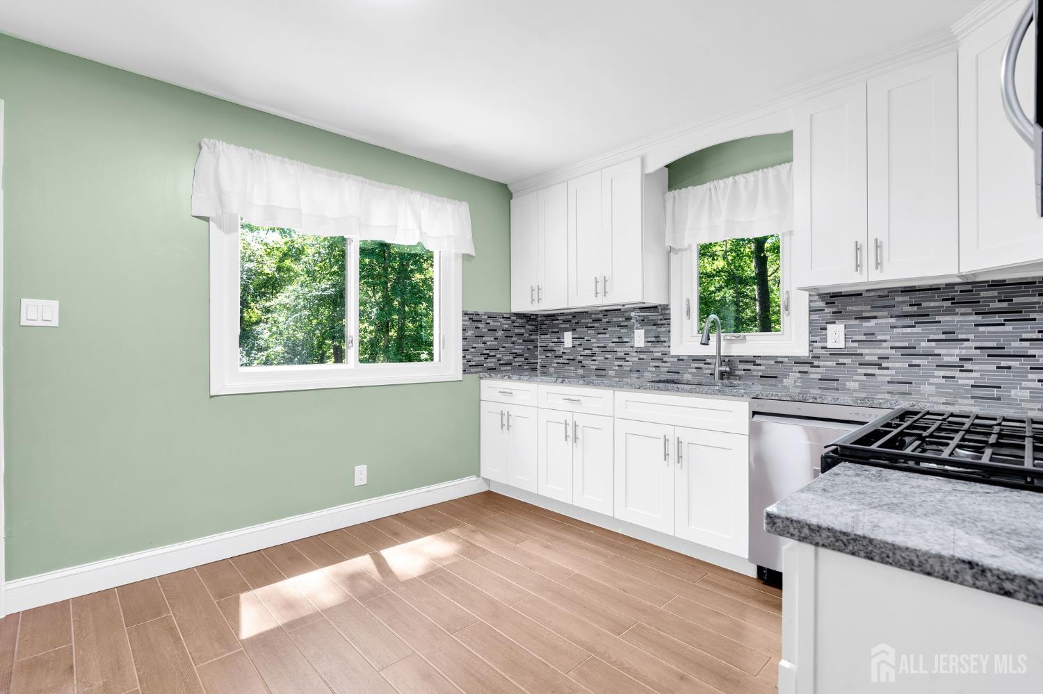 32 Bruning Lane Spotswood NJ 08884