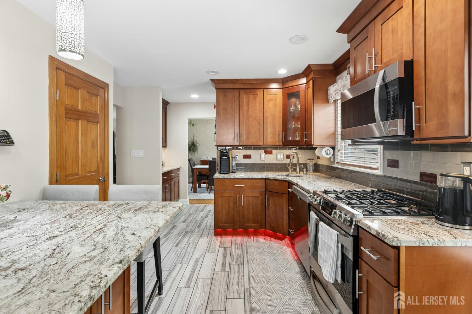 540 Butler Street Avenel NJ 07001