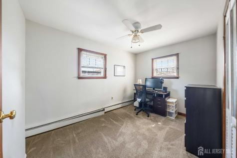 44 Lillian Street Fords NJ 08863