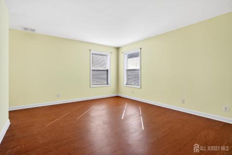 977 Cox Road North Brunswick NJ 08902
