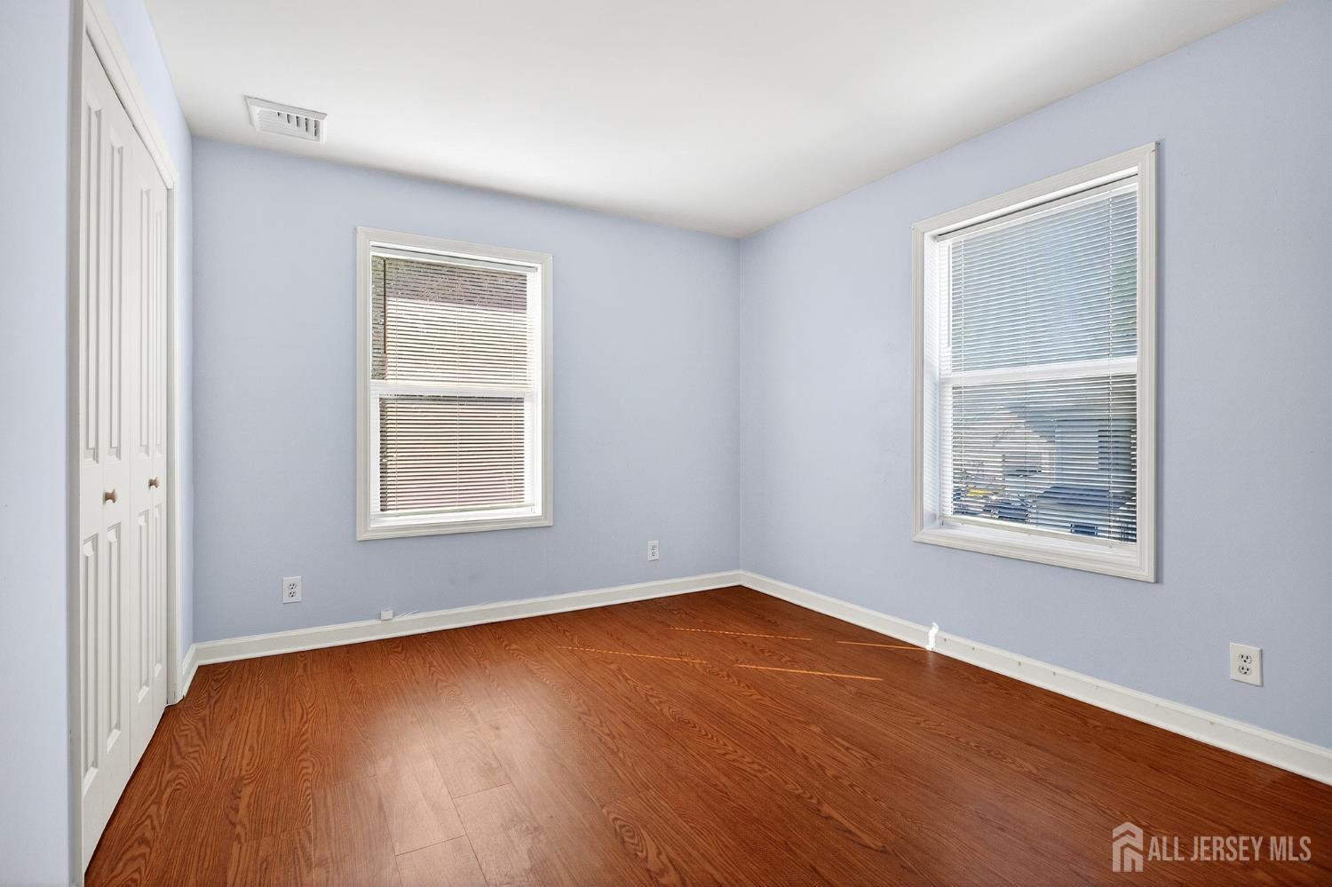 977 Cox Road North Brunswick NJ 08902