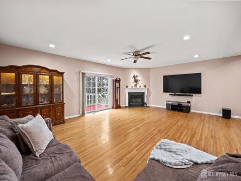 67 Rhyan Drive Parsippany-Troy Hills NJ 07054