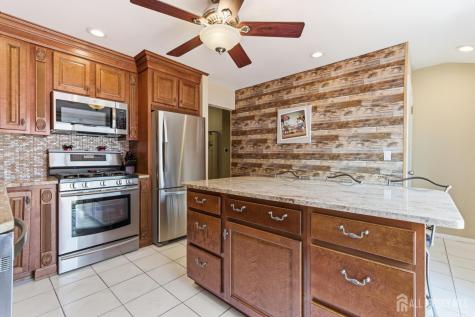 58 Richards Drive Sayreville NJ 08859