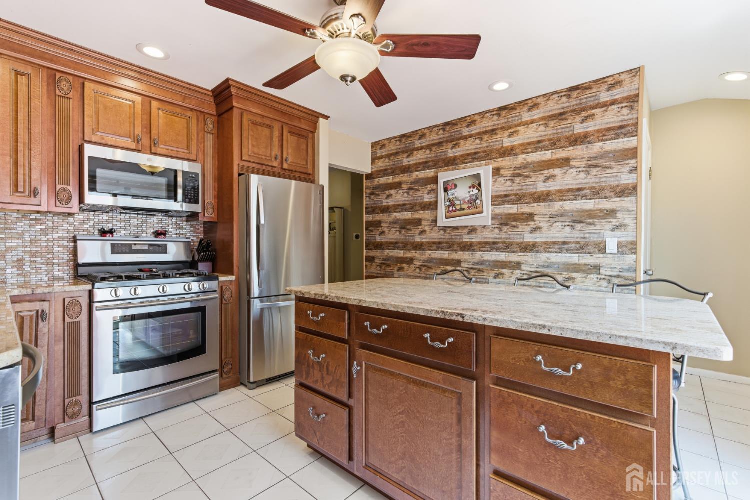58 Richards Drive Sayreville NJ 08859