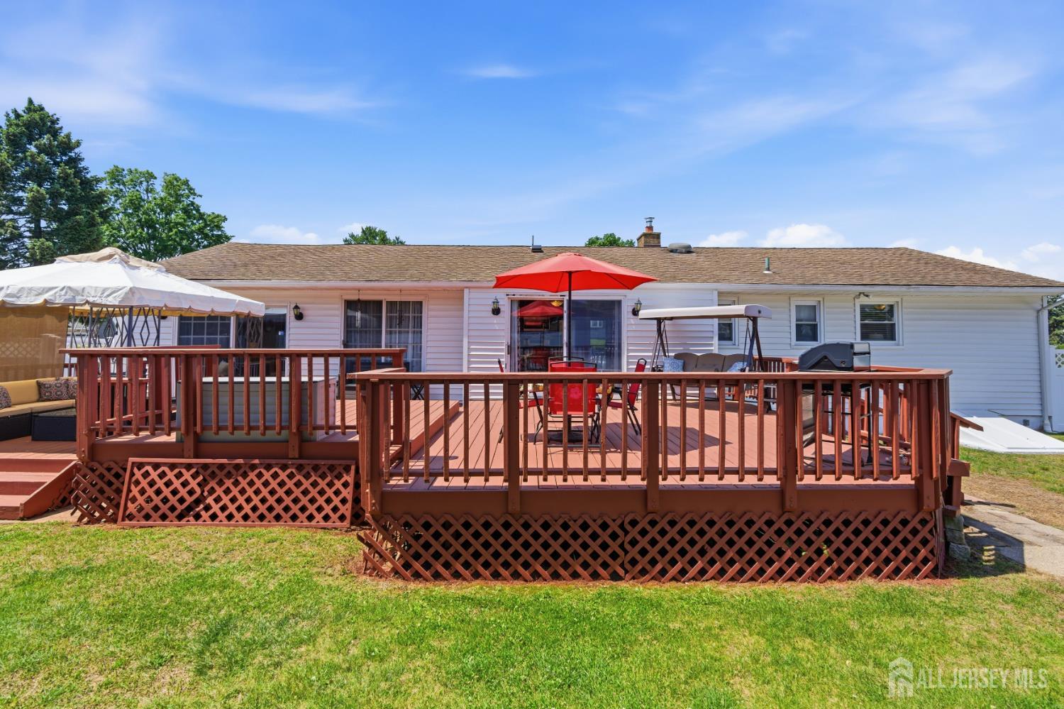58 Richards Drive Sayreville NJ 08859