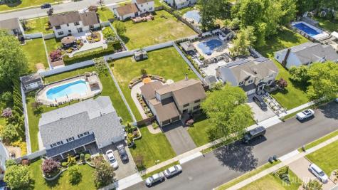 14 Heathrow Lane Old Bridge NJ 08857