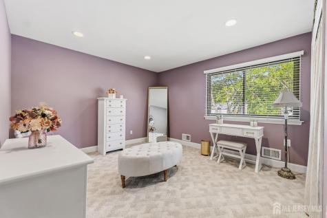 14 Heathrow Lane Old Bridge NJ 08857