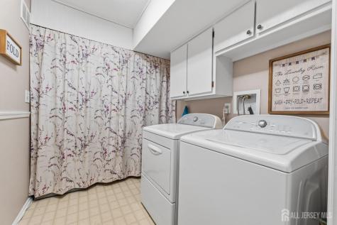 14 Heathrow Lane Old Bridge NJ 08857