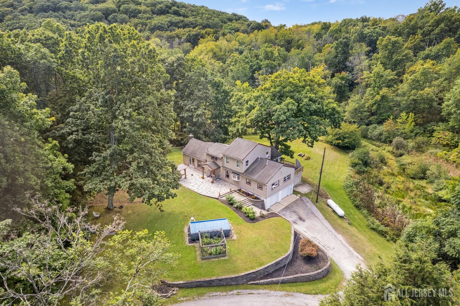 24 Shore Road Sussex NJ 07461