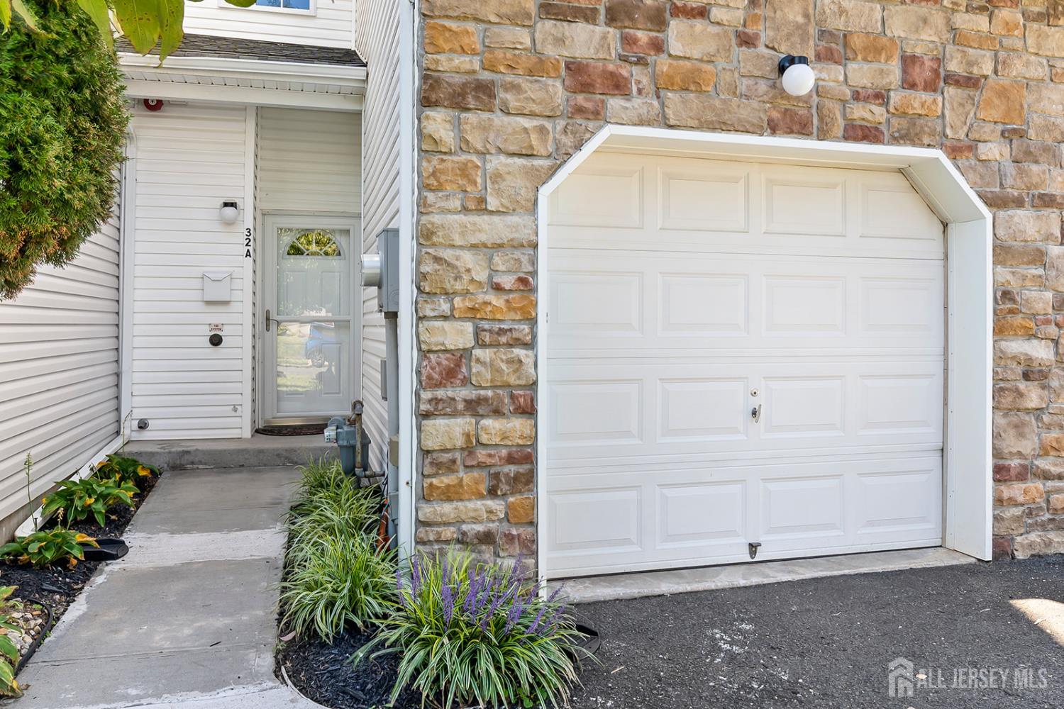 32-A Loretto Street New Brunswick NJ 08901