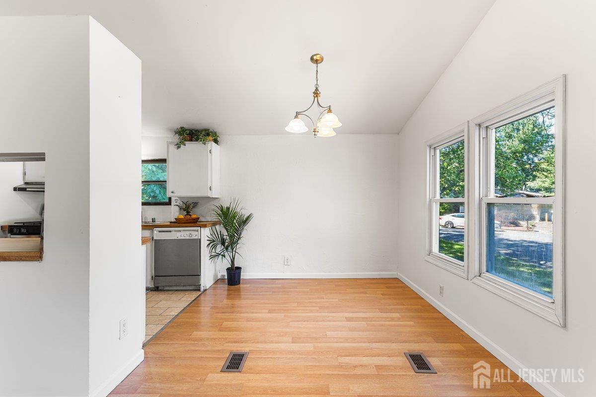 2 Cedar Court Manalapan NJ 07726